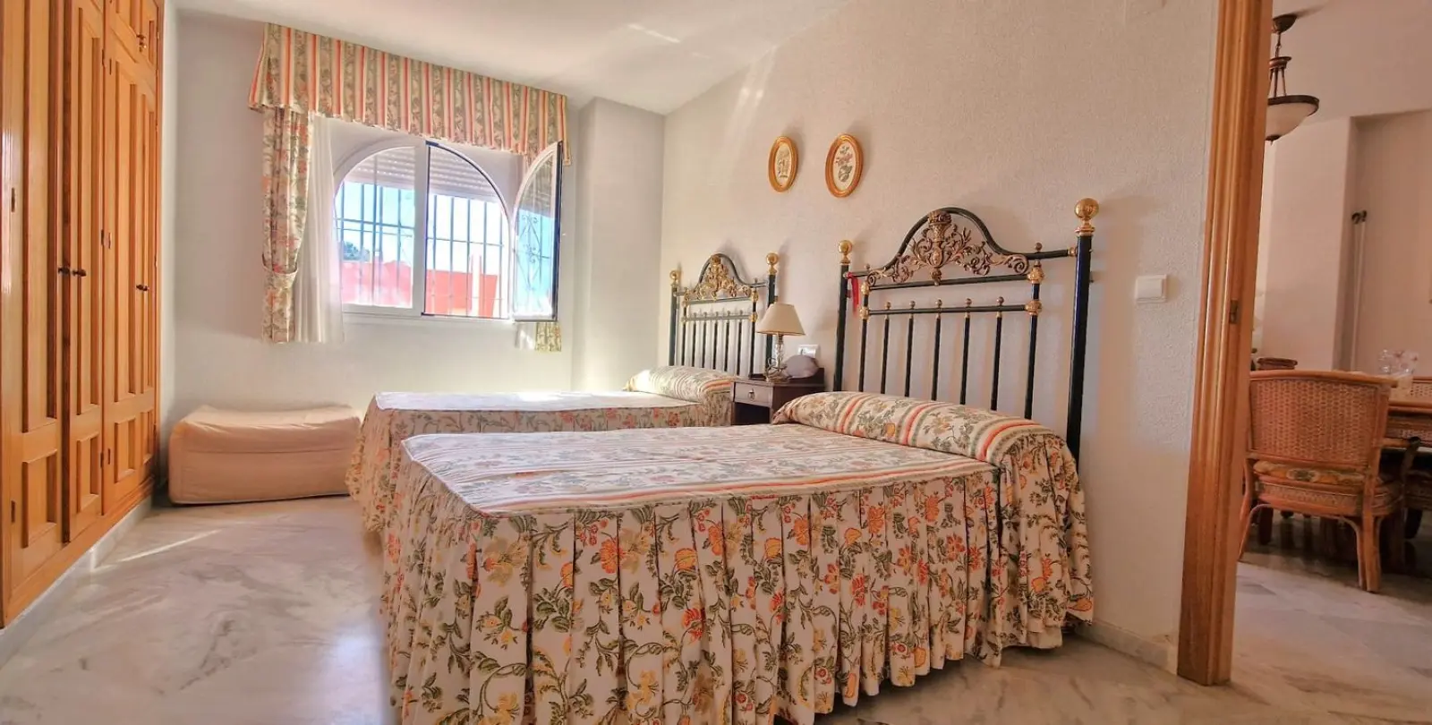 Venta de apartamento en planta media en El Rosario 8