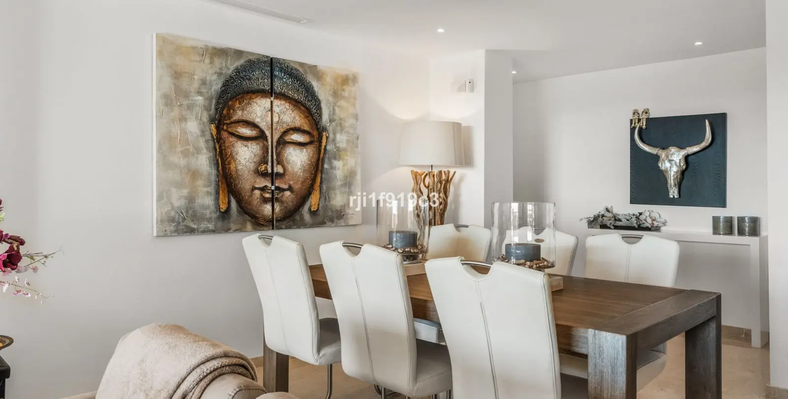 Venta de apartamento en planta media en Elviria 4