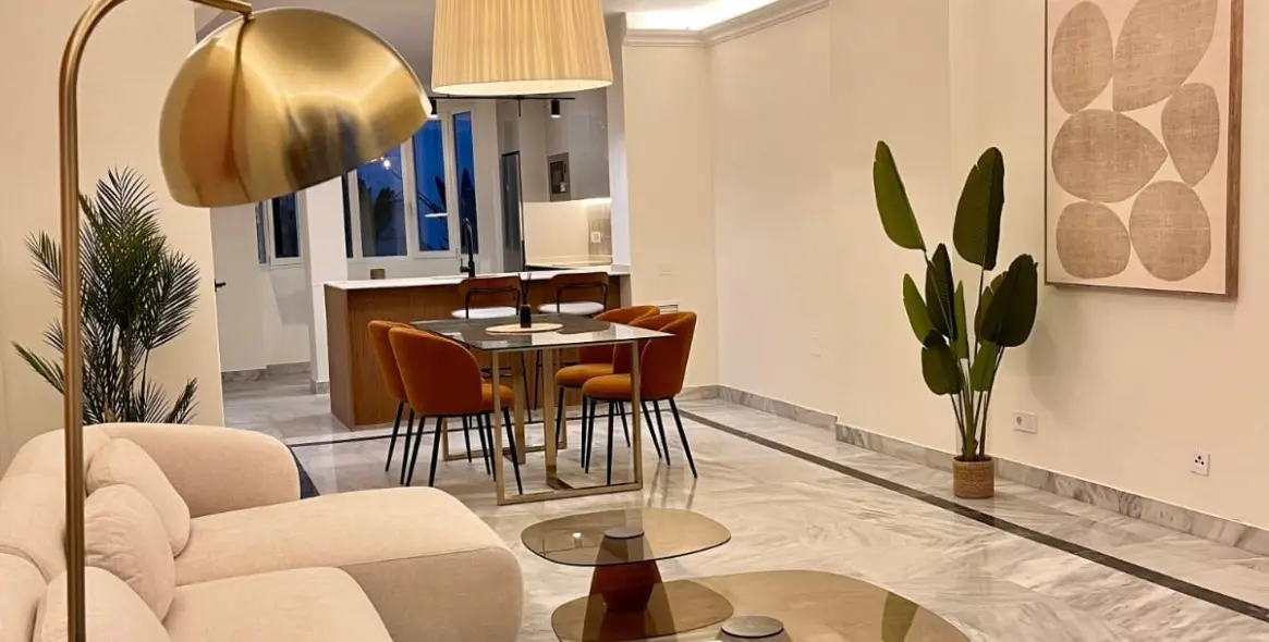 Продажа двухуровневых апартаментов в Marbella 12