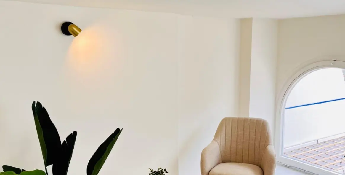 Продажа двухуровневых апартаментов в Marbella 30