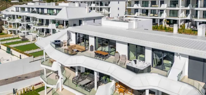 Sale of penthouse in Fuengirola 3