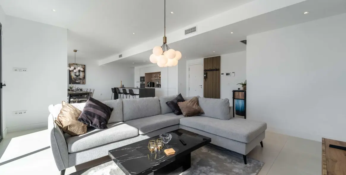 Sale of penthouse in Fuengirola 16