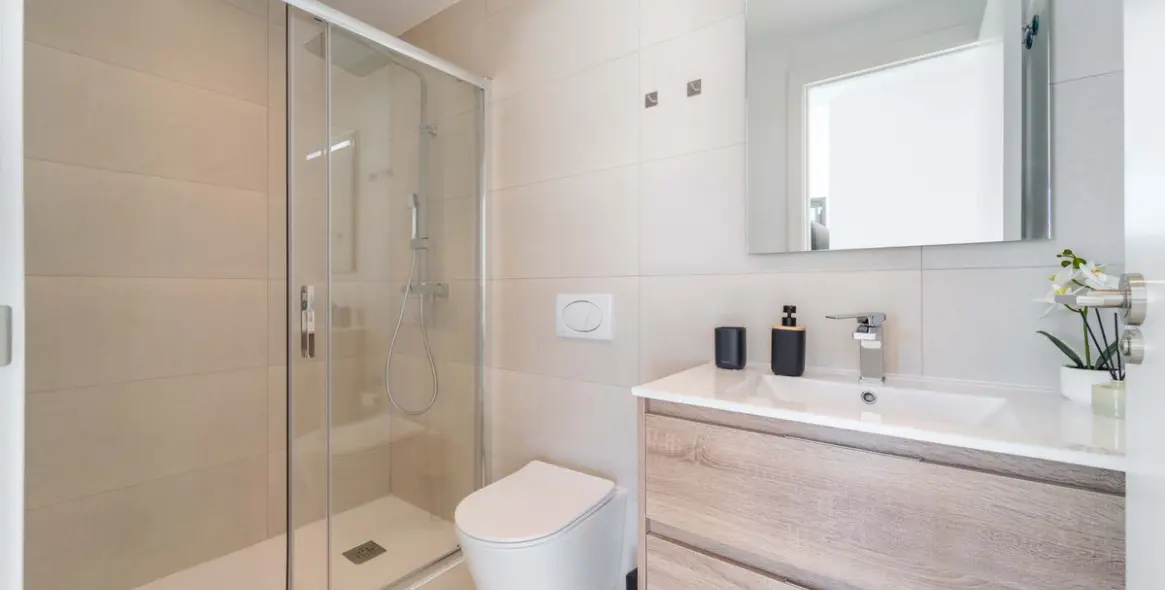 Sale of penthouse in Fuengirola 28