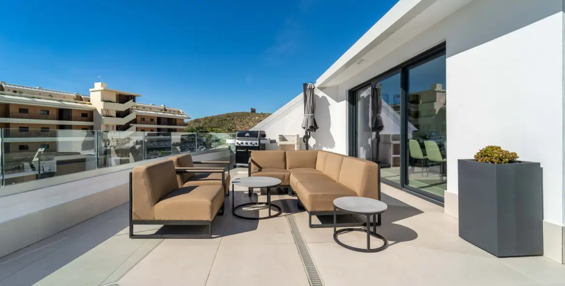 Sale of penthouse in Fuengirola 38