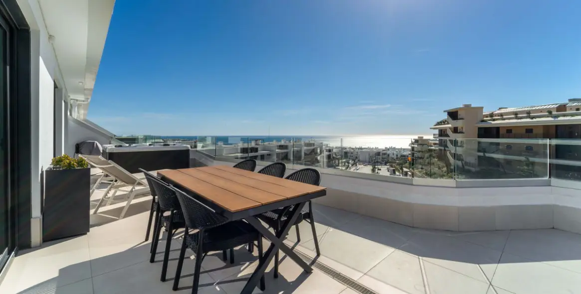 Sale of penthouse in Fuengirola 40