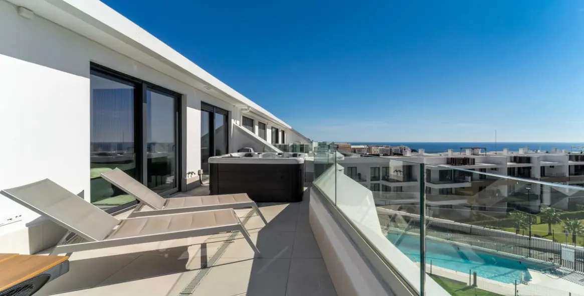 Sale of penthouse in Fuengirola 41