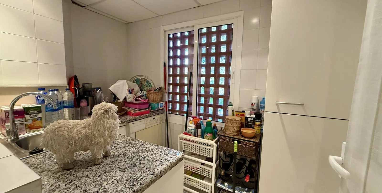 Sale of middle floor apartment in Estepona 7