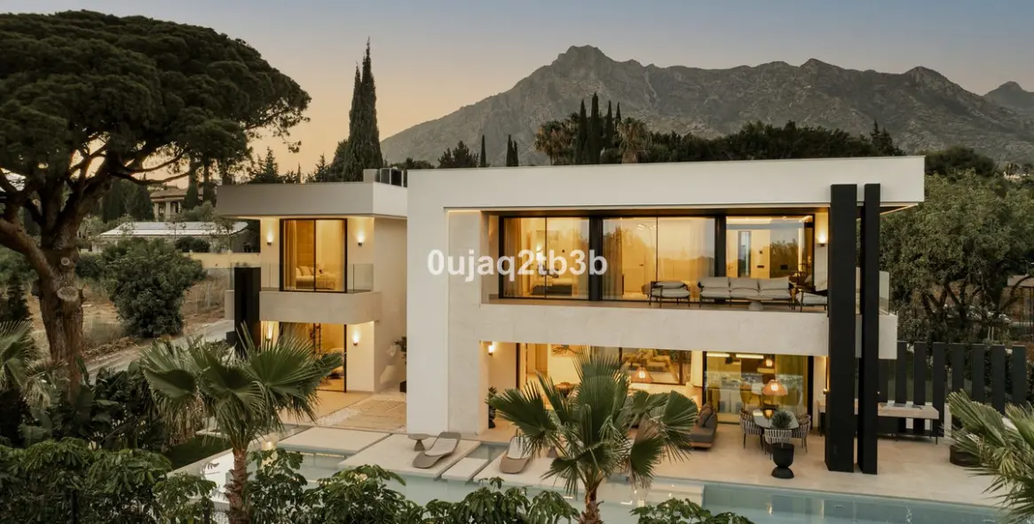 Продажа  отдельно стоящей виллы в Nagüeles 2