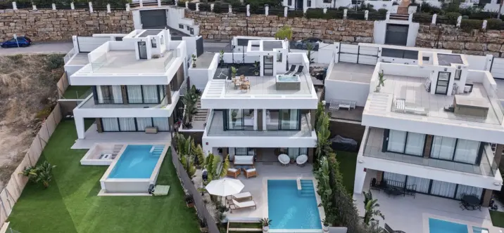 Alquiler a corto plazo de villa independiente en Estepona 3