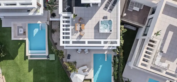 Alquiler a corto plazo de villa independiente en Estepona 4