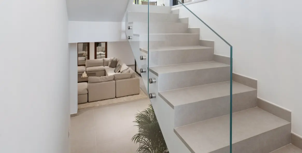 Краткосрочная аренда  отдельно стоящей виллы в Estepona 11