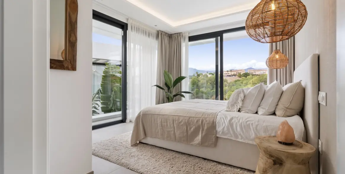 Краткосрочная аренда  отдельно стоящей виллы в Estepona 12