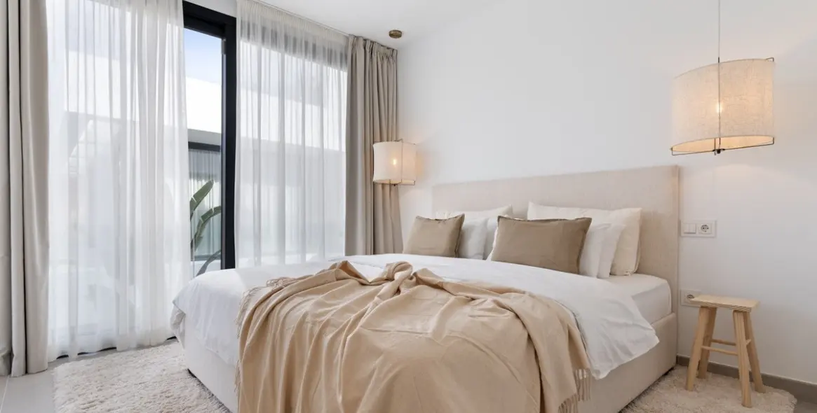 Краткосрочная аренда  отдельно стоящей виллы в Estepona 15