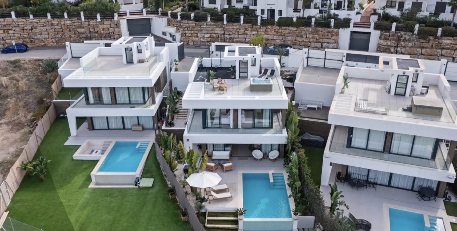 Долгосрочная аренда  отдельно стоящей виллы в Estepona 4