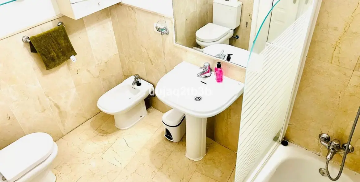 Long-term rent of middle floor apartment in San Pedro de Alcántara 9