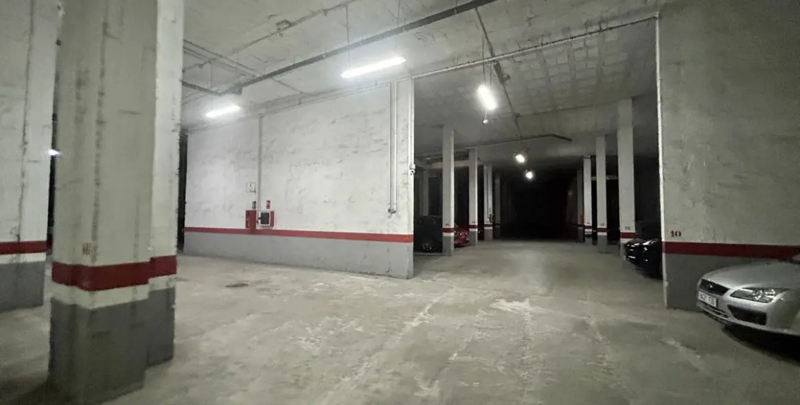 Продажа апартаментов на среднем этаже в Torremolinos Centro 21