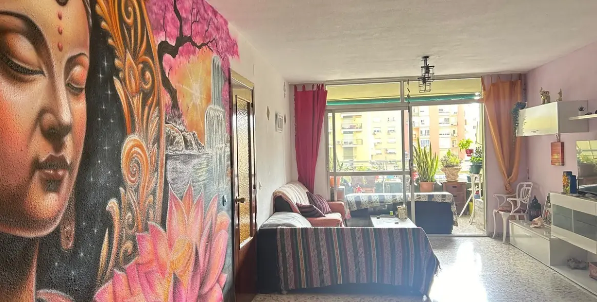 Продажа апартаментов на среднем этаже в Torremolinos Centro 26