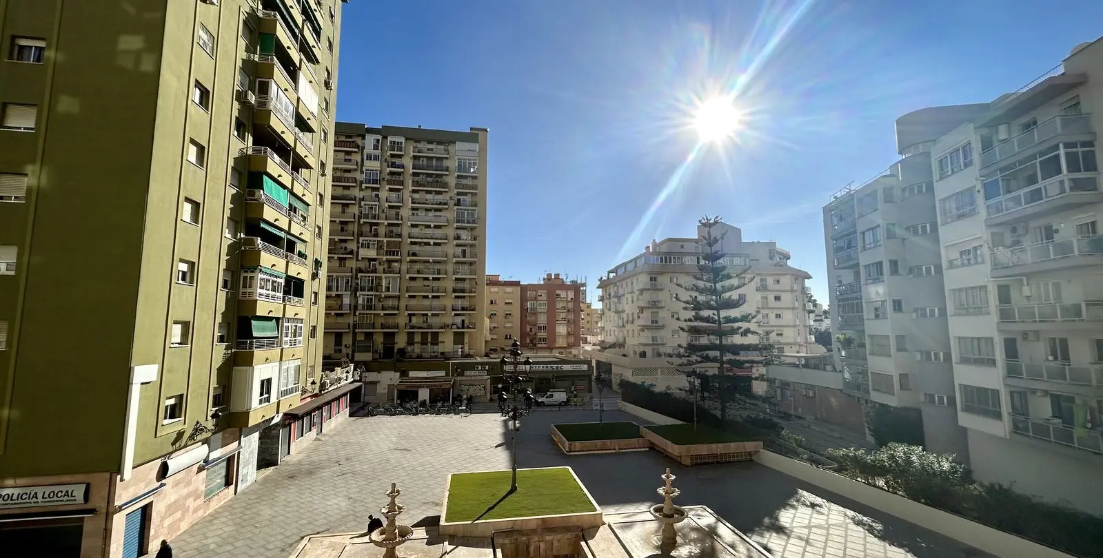 Venta de apartamento en planta media en Torremolinos Centro 1