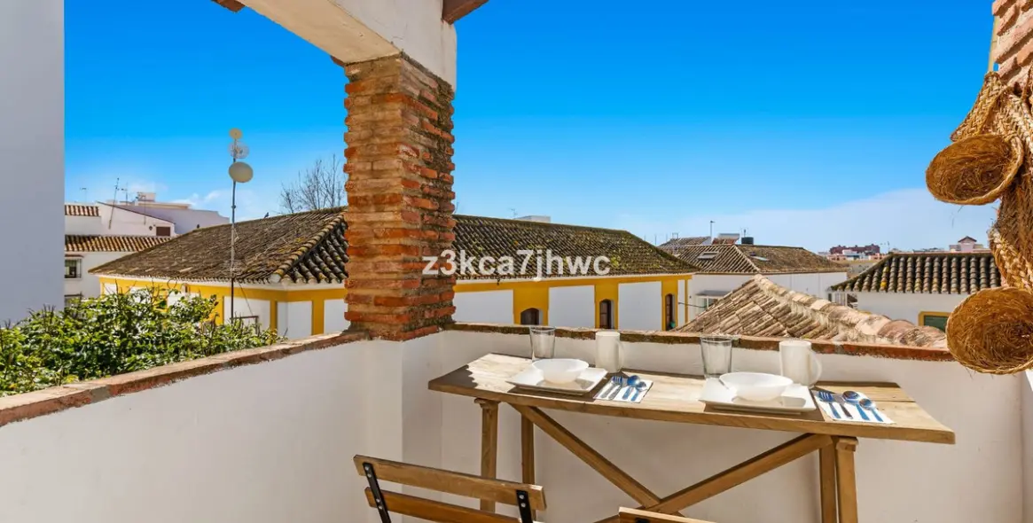 Продажа таунхауса в Estepona 1