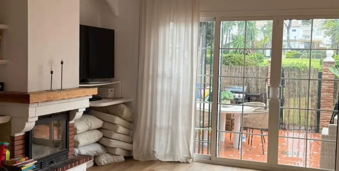 Продажа таунхауса в Estepona 11