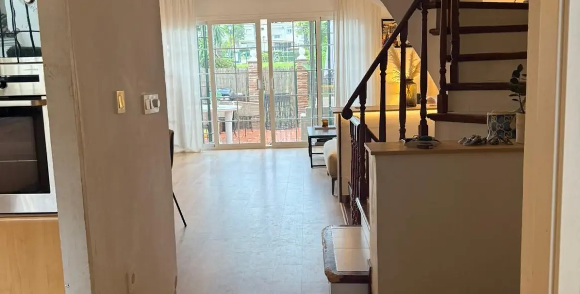 Продажа таунхауса в Estepona 13