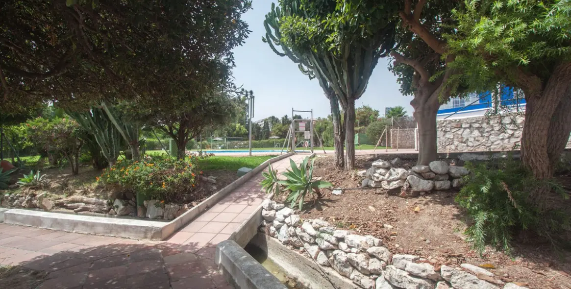 Sale of townhouse in Estepona 16