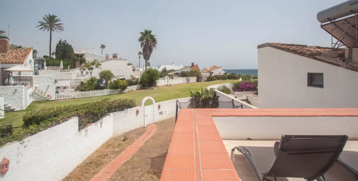 Sale of townhouse in Estepona 19