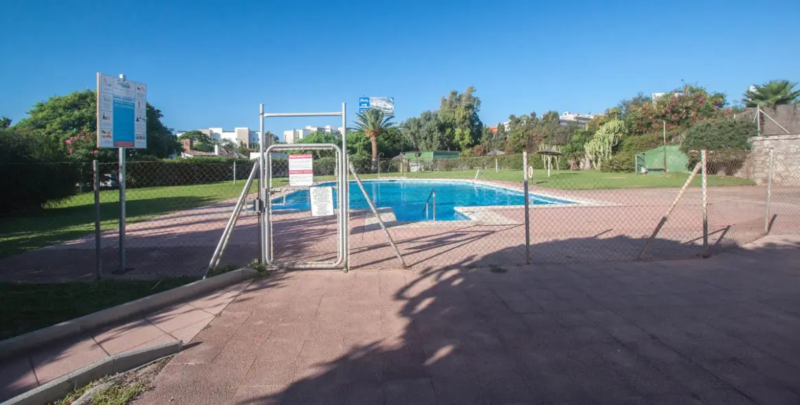 Sale of townhouse in Estepona 20