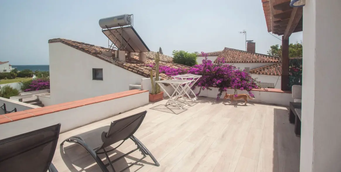 Sale of townhouse in Estepona 24