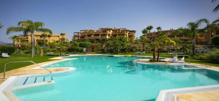 Venta de apartamento en planta baja en El Paraiso 0