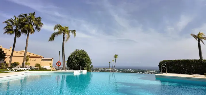 Venta de apartamento en planta baja en El Paraiso 1