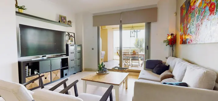 Venta de apartamento en planta baja en El Paraiso 4