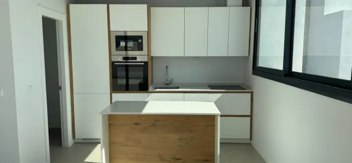 Venta de ático en Estepona 2