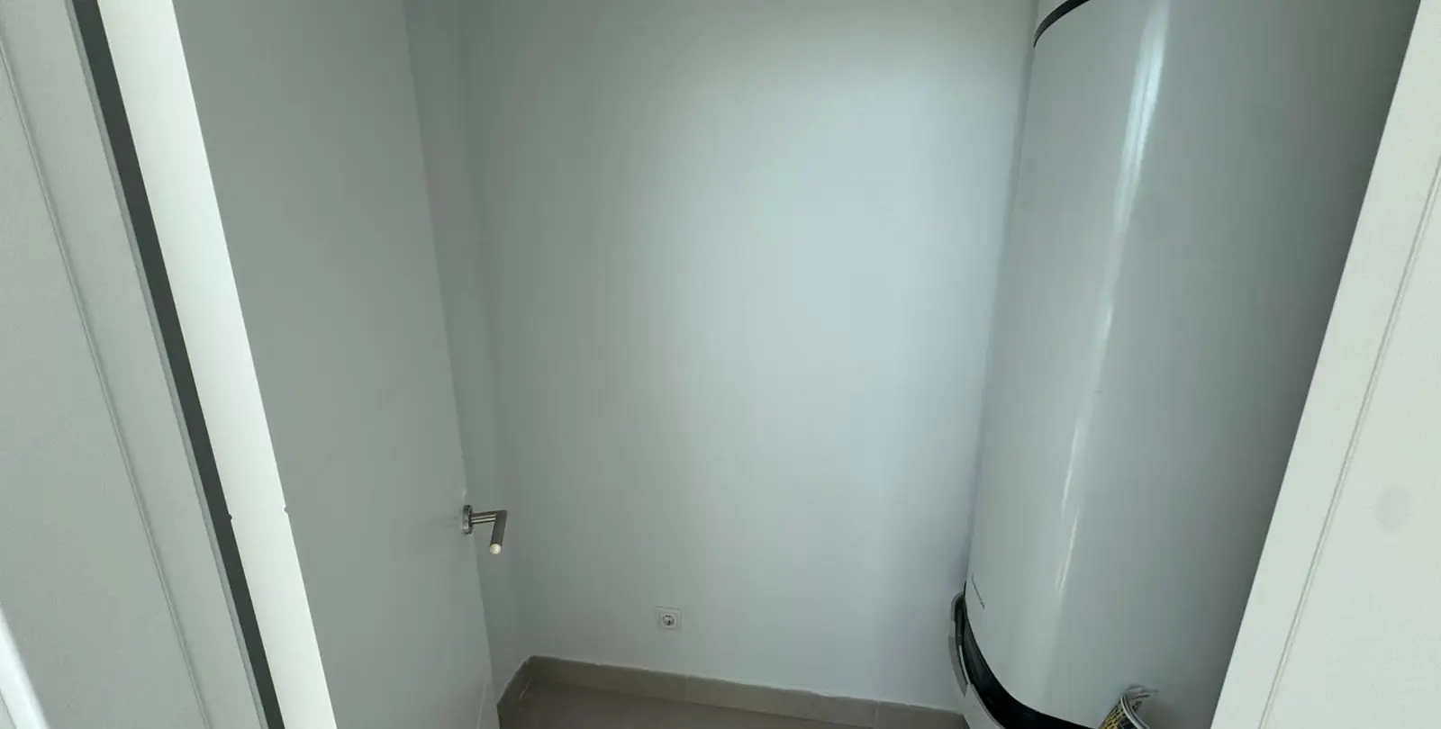 Sale of penthouse in Estepona 5