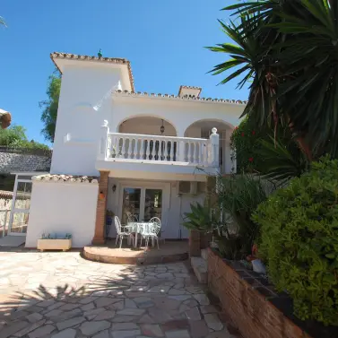 Sale of detached villa in Mijas Costa