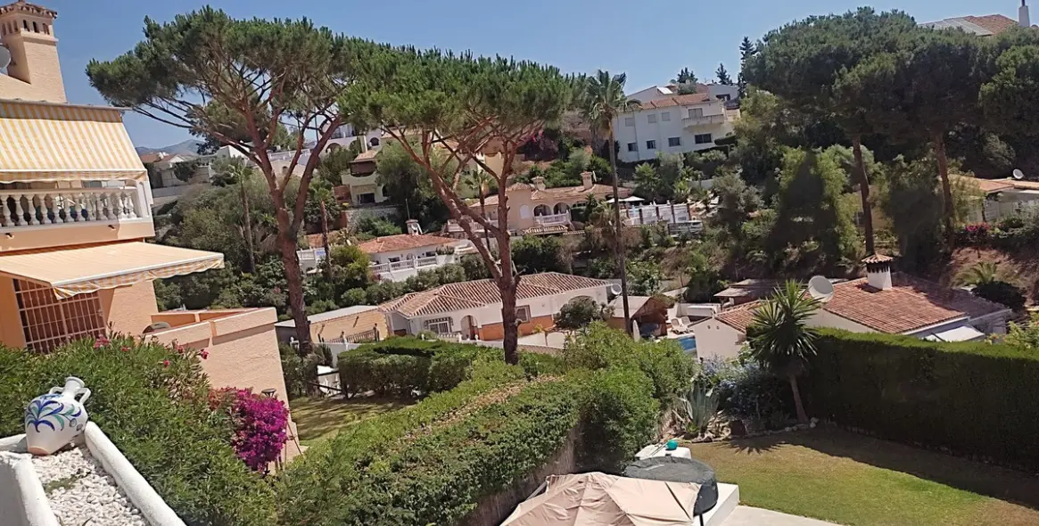 Sale of detached villa in Mijas Costa 12