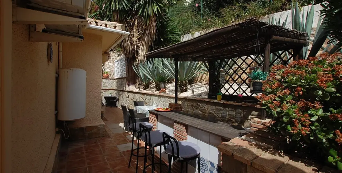 Продажа  отдельно стоящей виллы в Campo Mijas 41