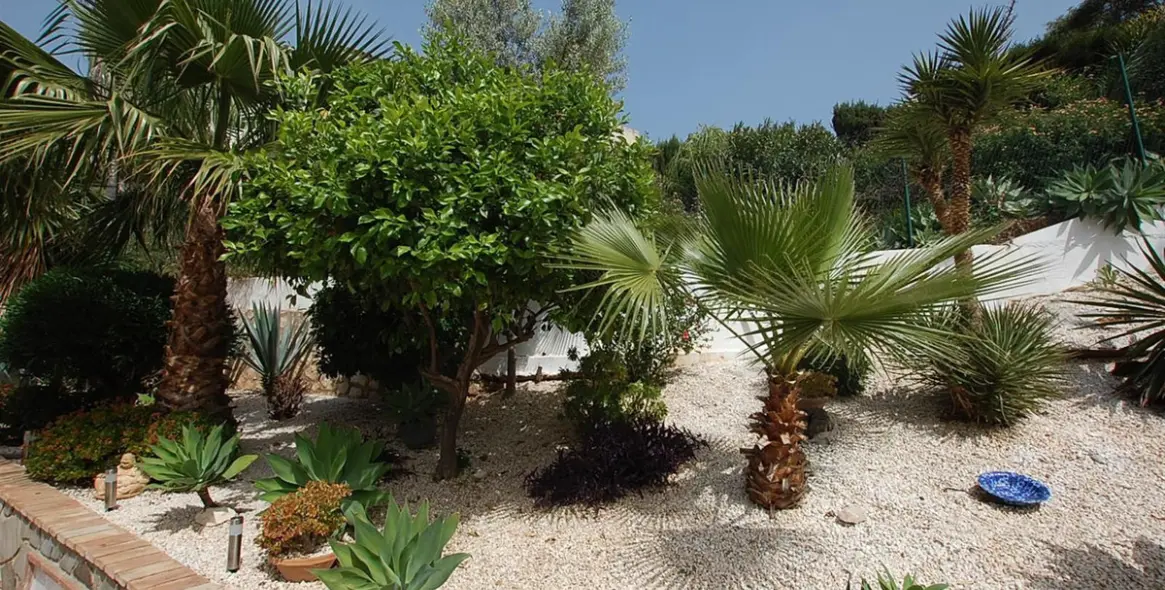 Продажа  отдельно стоящей виллы в Campo Mijas 56