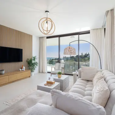 Продажа апартаментов на среднем этаже в Fuengirola