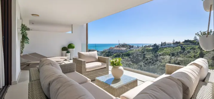 Продажа апартаментов на среднем этаже в Fuengirola 1