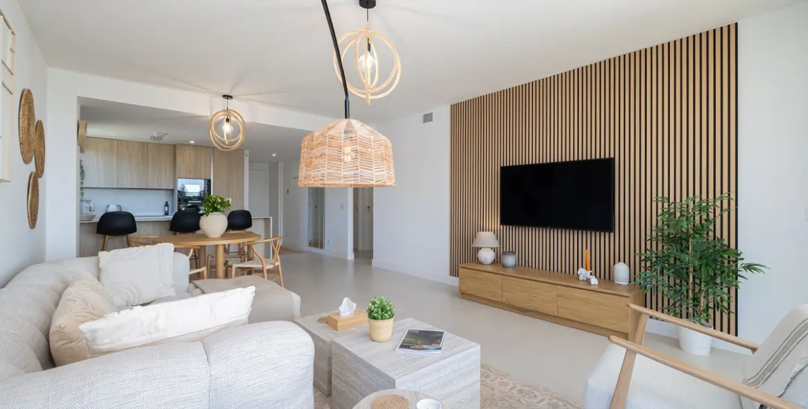 Sale of middle floor apartment in Fuengirola 4