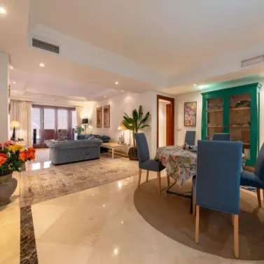 Sale of ground floor apartment in New Golden Mile