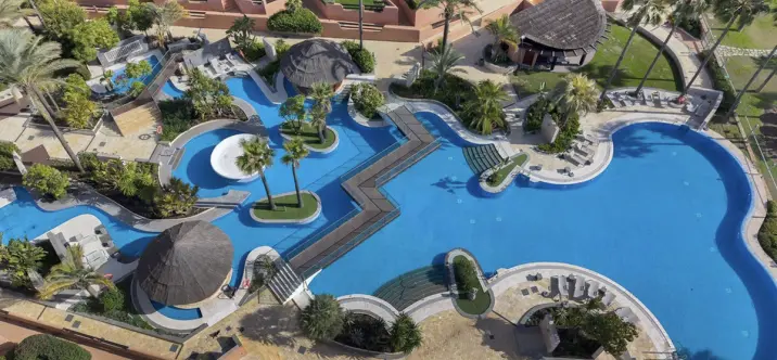 Sale of ground floor apartment in New Golden Mile 3