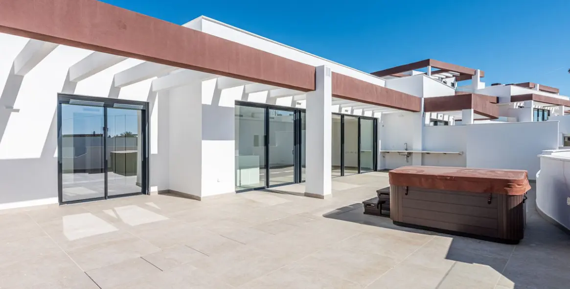 Продажа пентхауса в Estepona 3