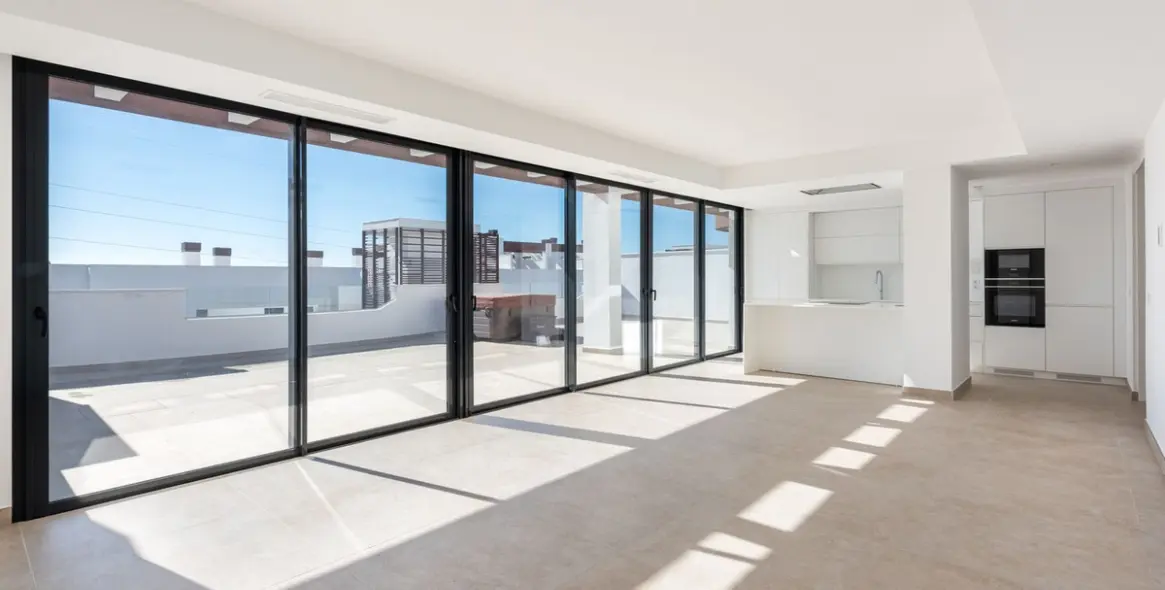 Продажа пентхауса в Estepona 5