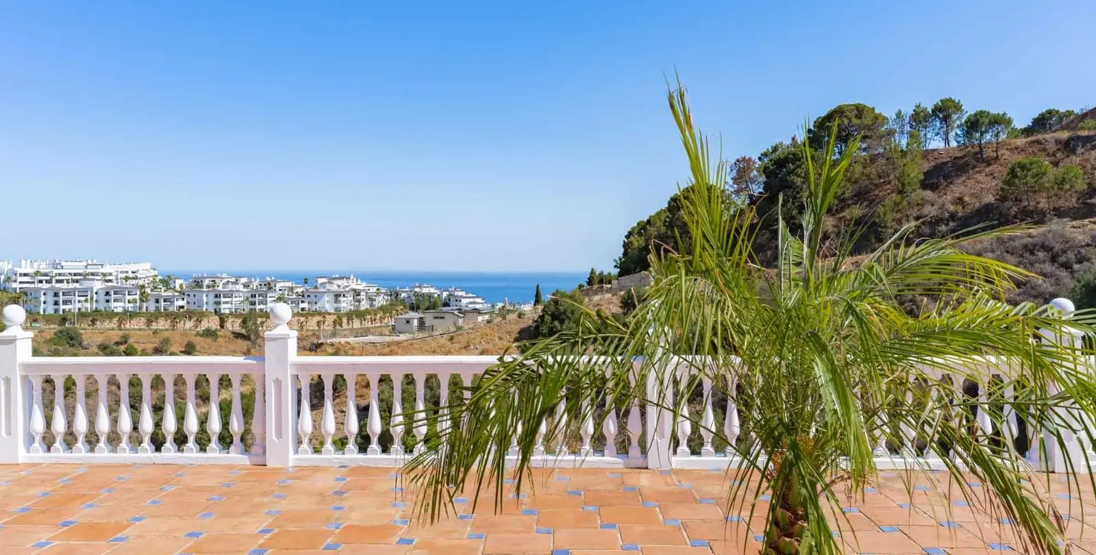 Venta de finca - cortijo en Estepona 1