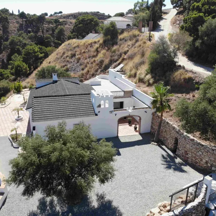 Venta de finca - cortijo en Estepona