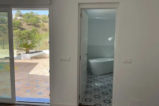 Image 26 thumb