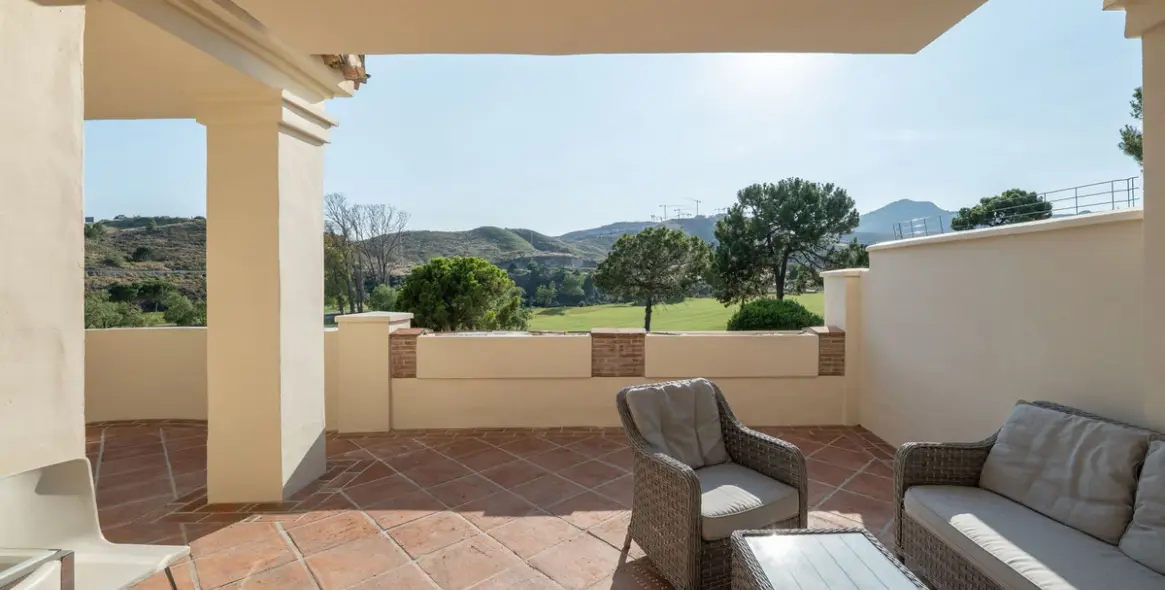 Long-term rent of ground floor apartment in Benahavís 9