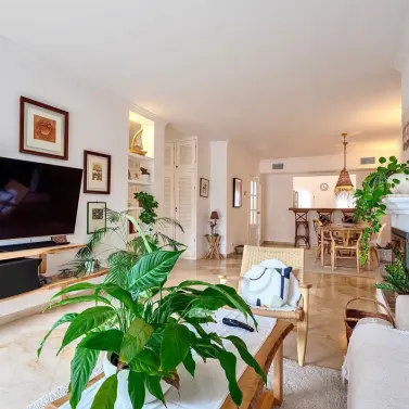 Long-term rent of townhouse in Nueva Andalucía